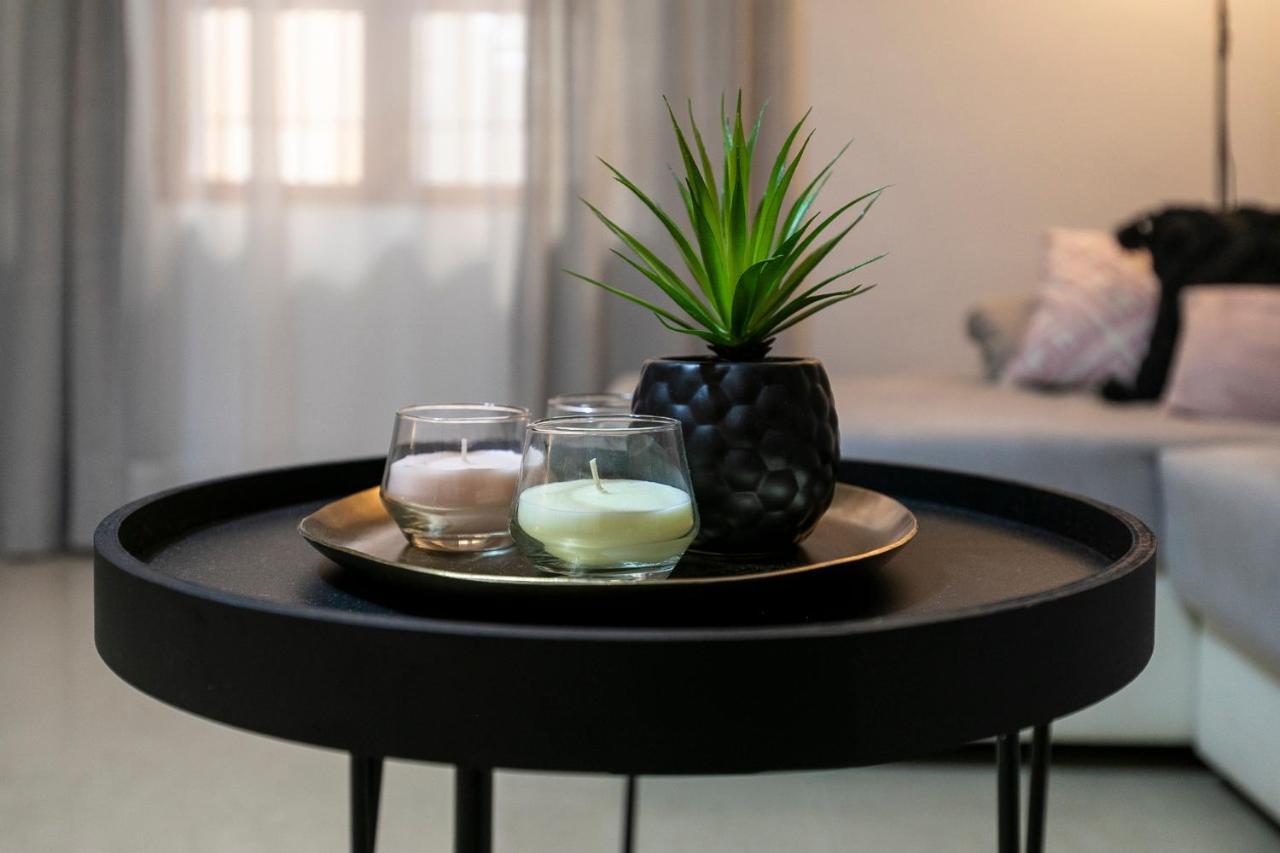 Apartamento Para Vivir Granada Con Parking Esterno foto